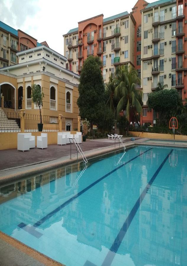 Paranaque City Langel Apartelle@ Chateau Elysee-Ritz 709-A מראה חיצוני תמונה